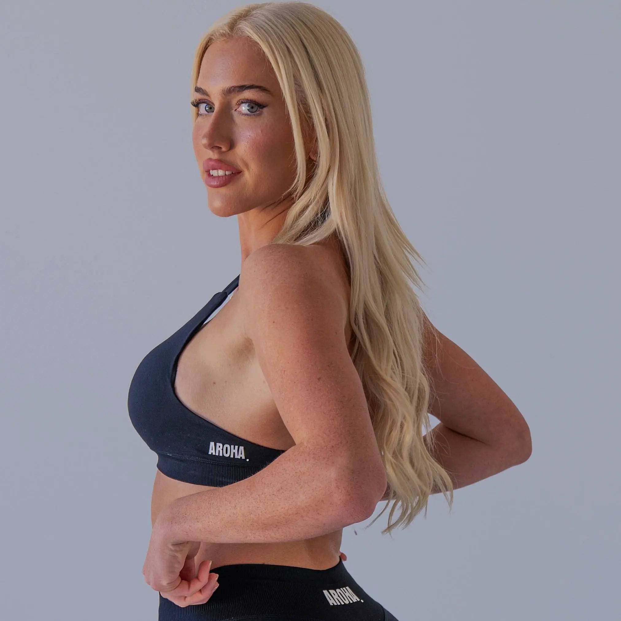 Deluxe Halter - Black - AROHA.