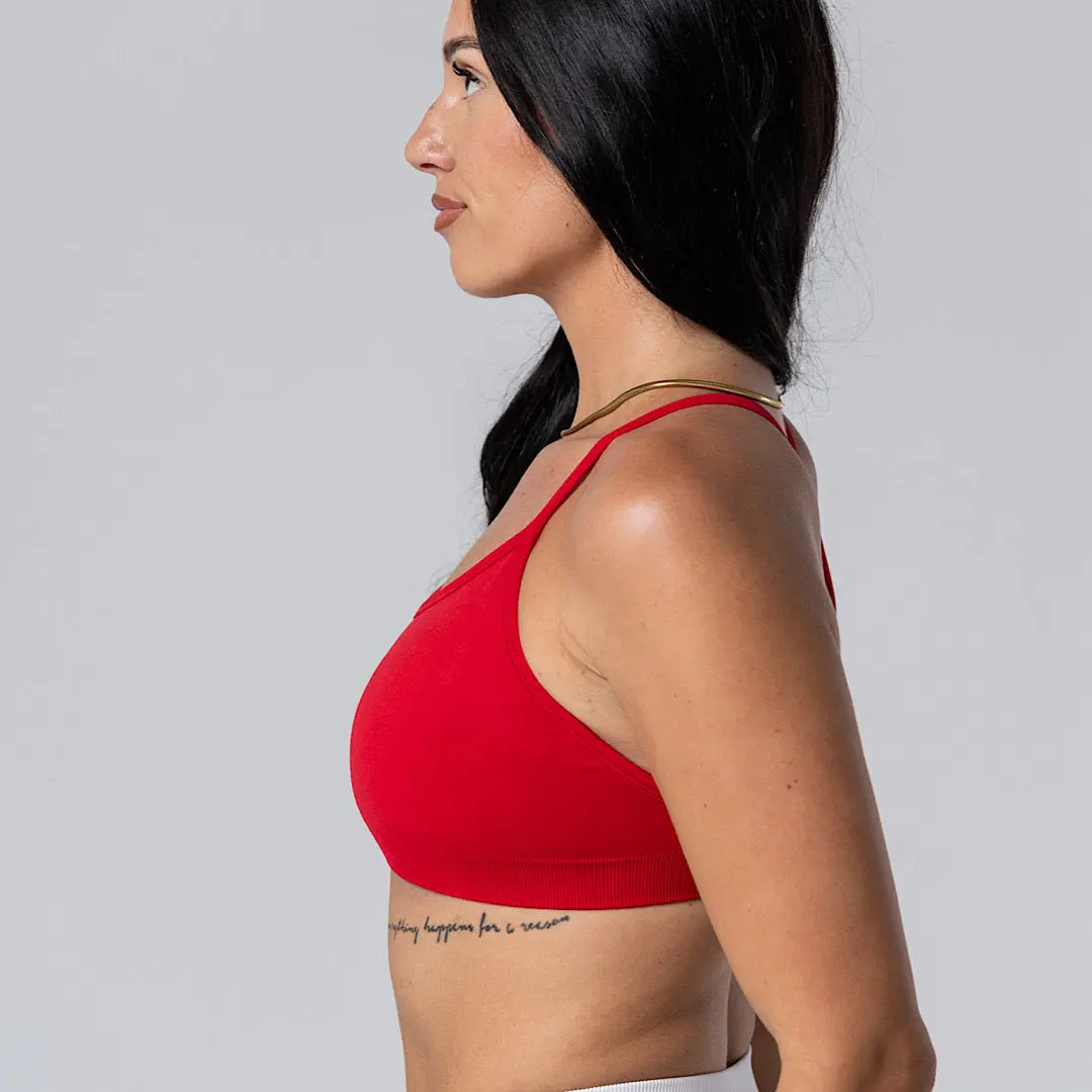 Form Crop - Scarlett AROHA.