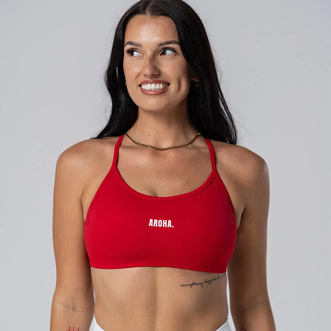 Form Crop - Scarlett AROHA.