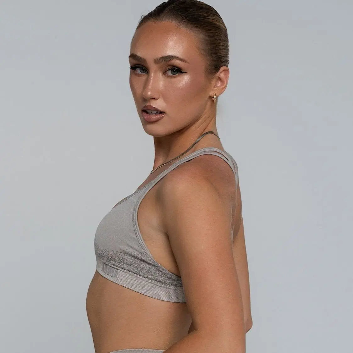 Comfort Crop - Chalk Grey - AROHA.