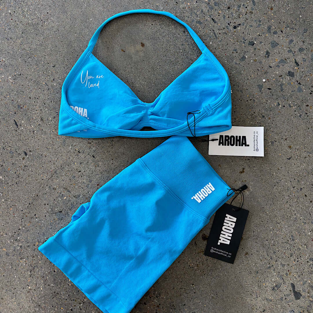 Kaia 2.0 Micro Crop – Bubblegum Blue AROHA.