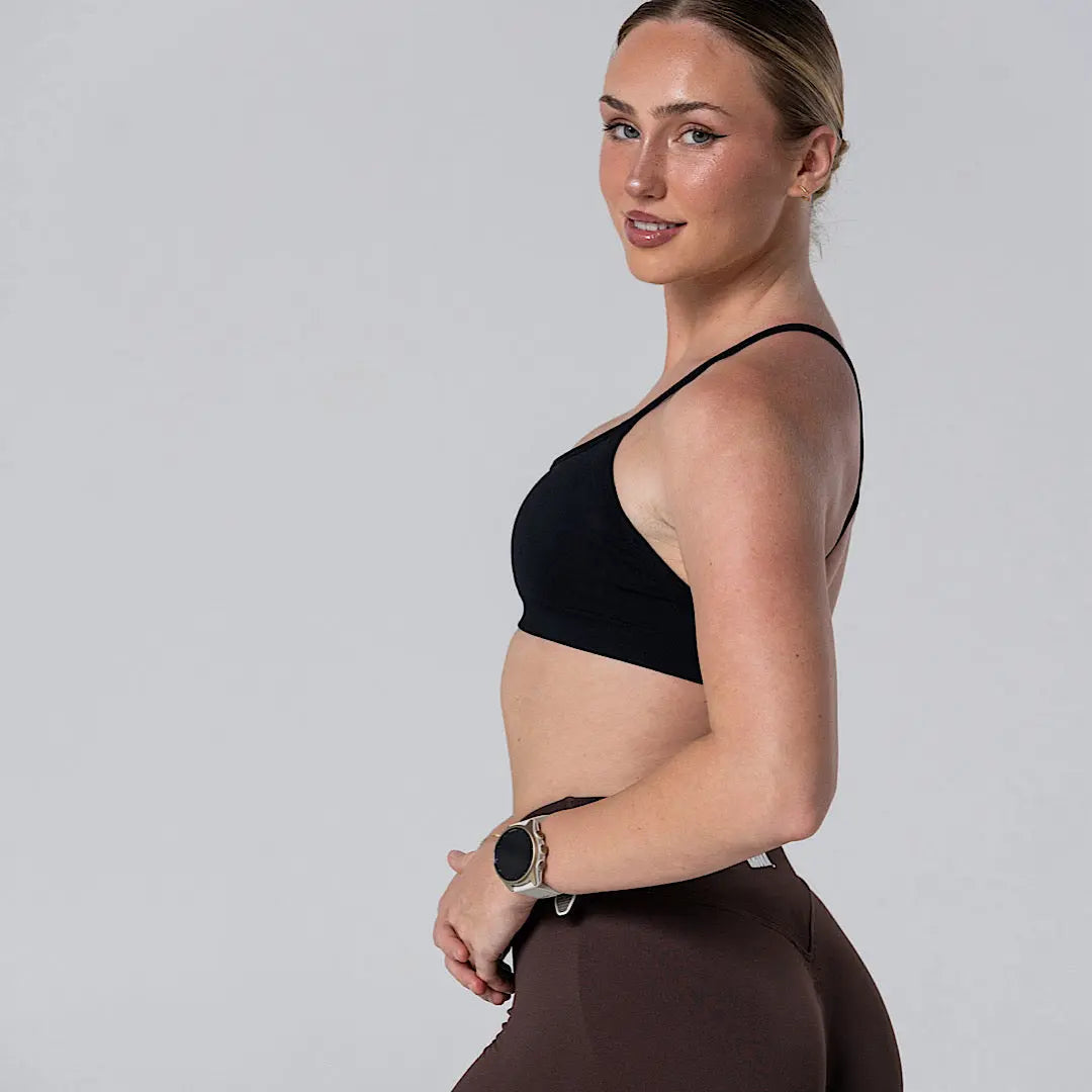 Form Crop - Black AROHA.