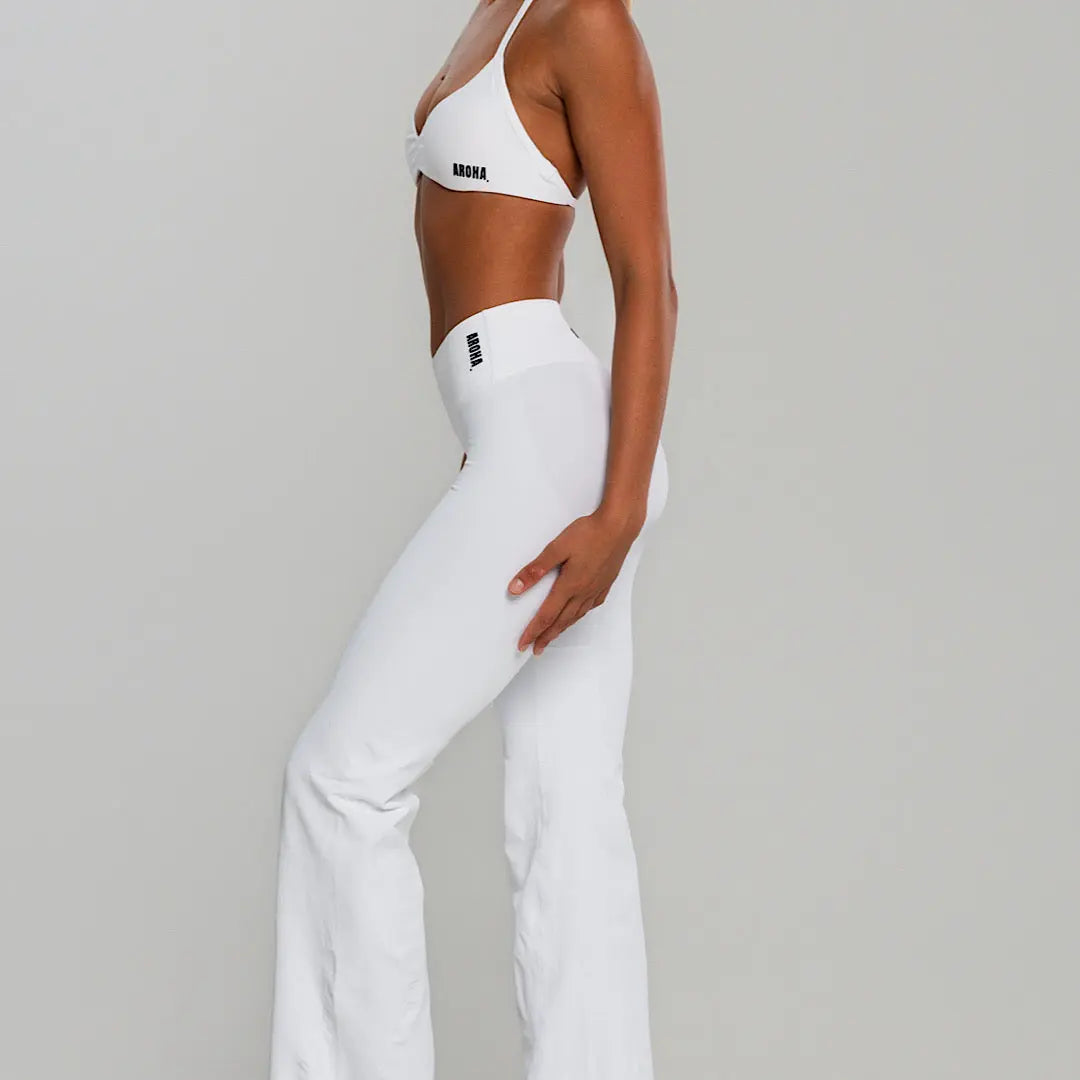 SCUPLT flares - Snow White AROHA.