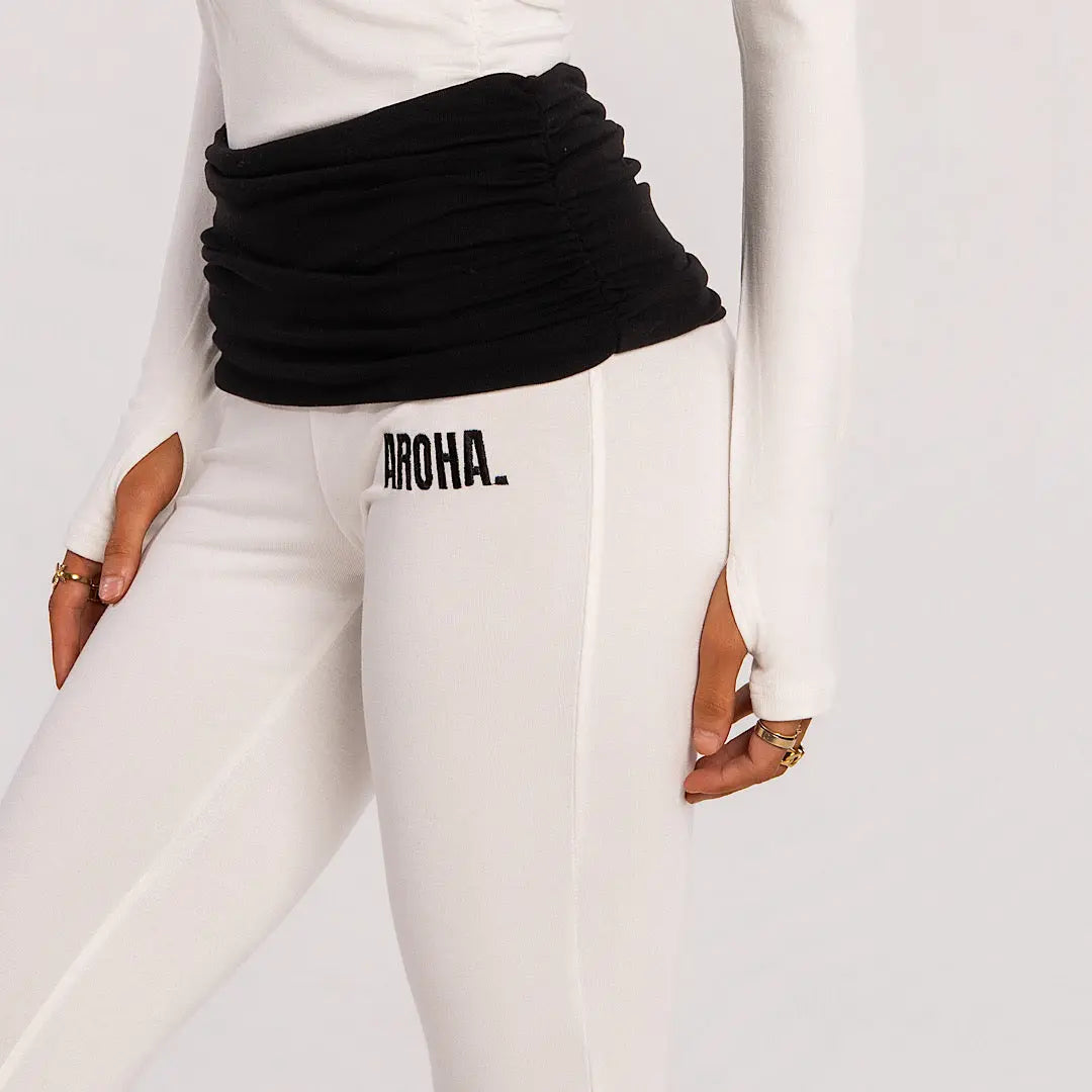 Contrast Flares  - White AROHA.
