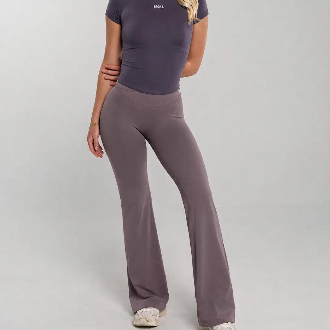 SCUPLT flares - Smoke Taupe AROHA.