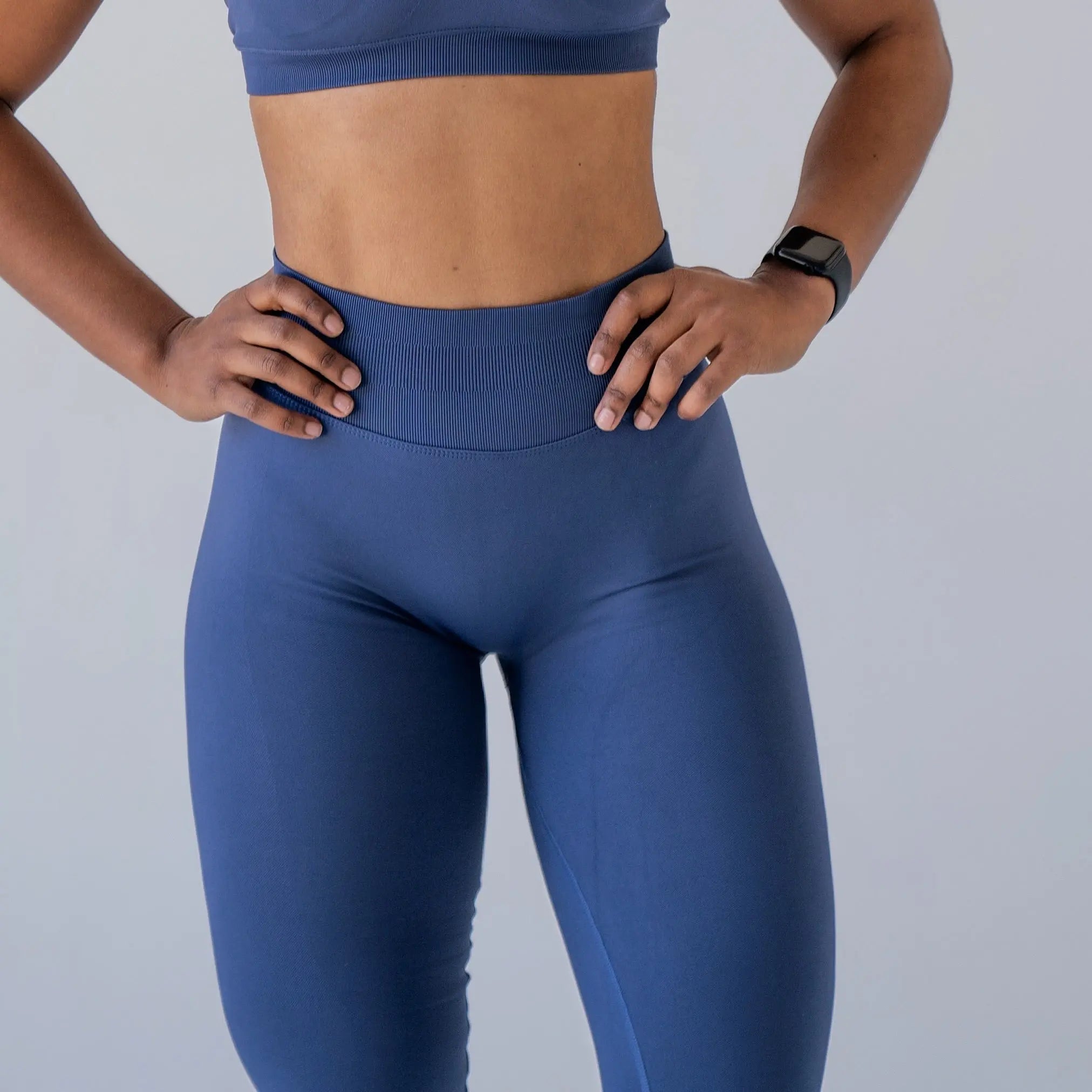 Deluxe BBL Leggings - Navy - AROHA.