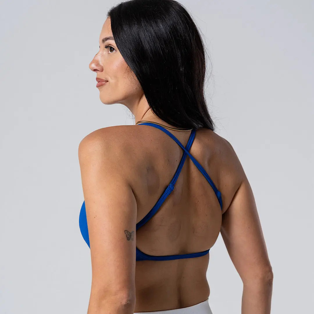 Form Crop - Magic Blue AROHA.