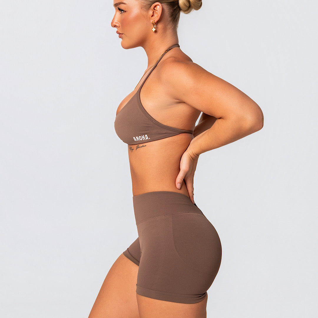 Kaia V Back Scrunch - Mocha